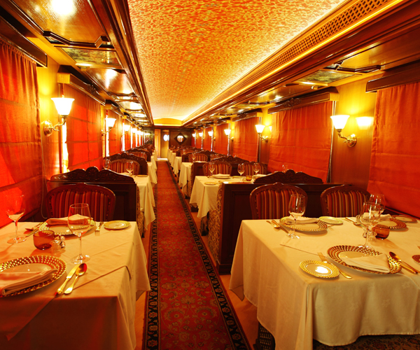 Exploring Luxury Travel: India's Maharaja Express